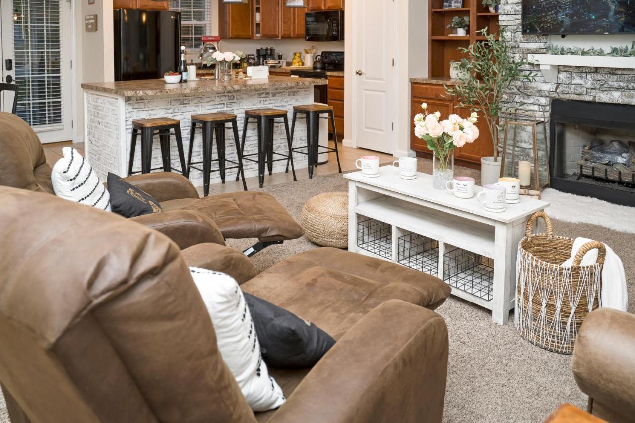 הוילה פיג'ן פורג' Luxe Quiet Townhouse W/Parking/Pool/By Dollywood מראה חיצוני תמונה