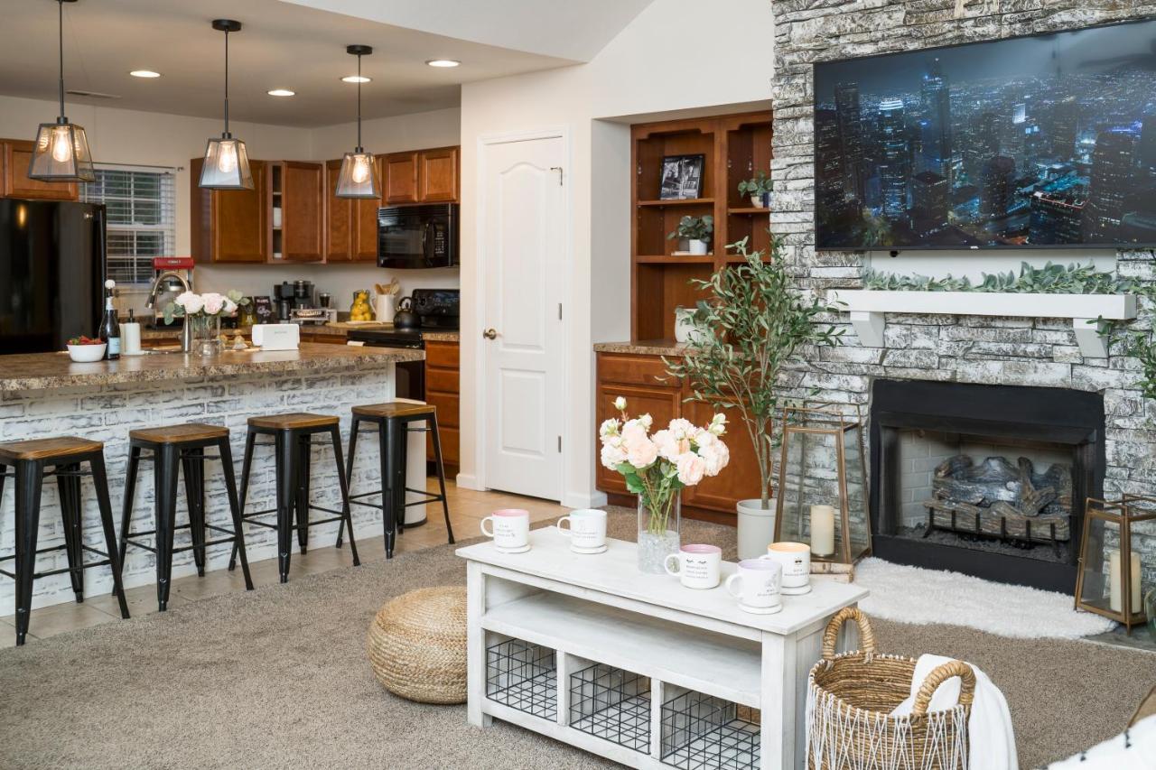 הוילה פיג'ן פורג' Luxe Quiet Townhouse W/Parking/Pool/By Dollywood מראה חיצוני תמונה