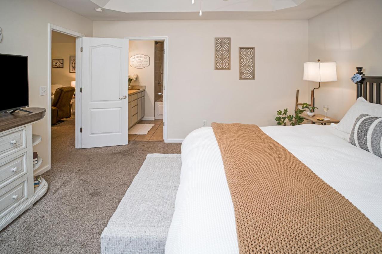 הוילה פיג'ן פורג' Luxe Quiet Townhouse W/Parking/Pool/By Dollywood מראה חיצוני תמונה