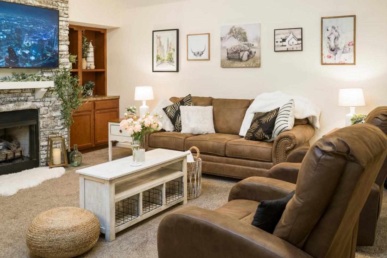 הוילה פיג'ן פורג' Luxe Quiet Townhouse W/Parking/Pool/By Dollywood מראה חיצוני תמונה